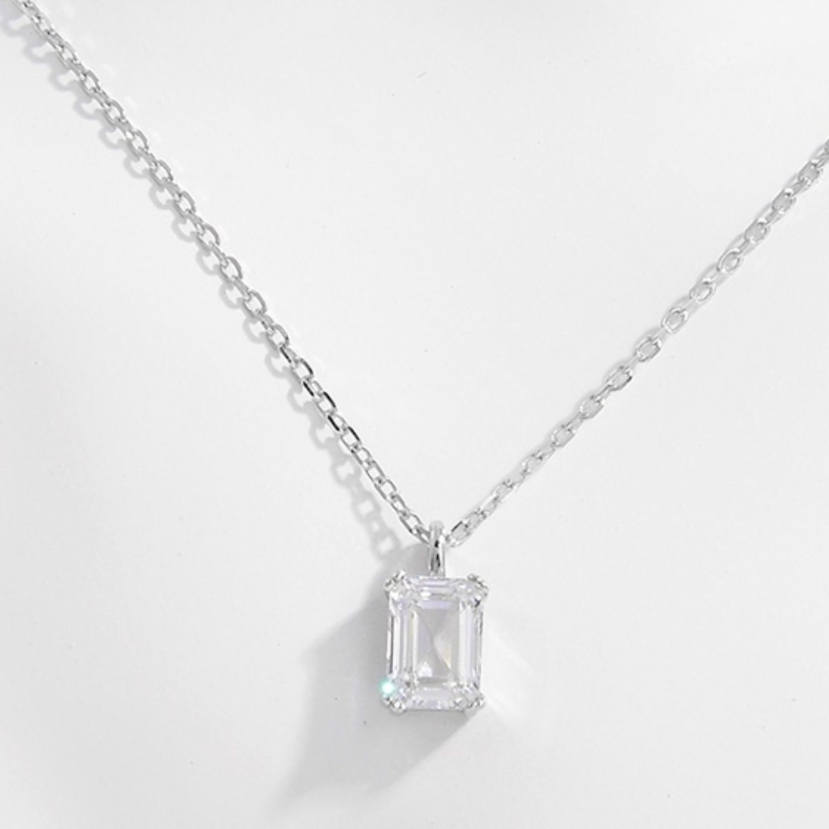 Platinum Plated Zircon Pendant Necklace