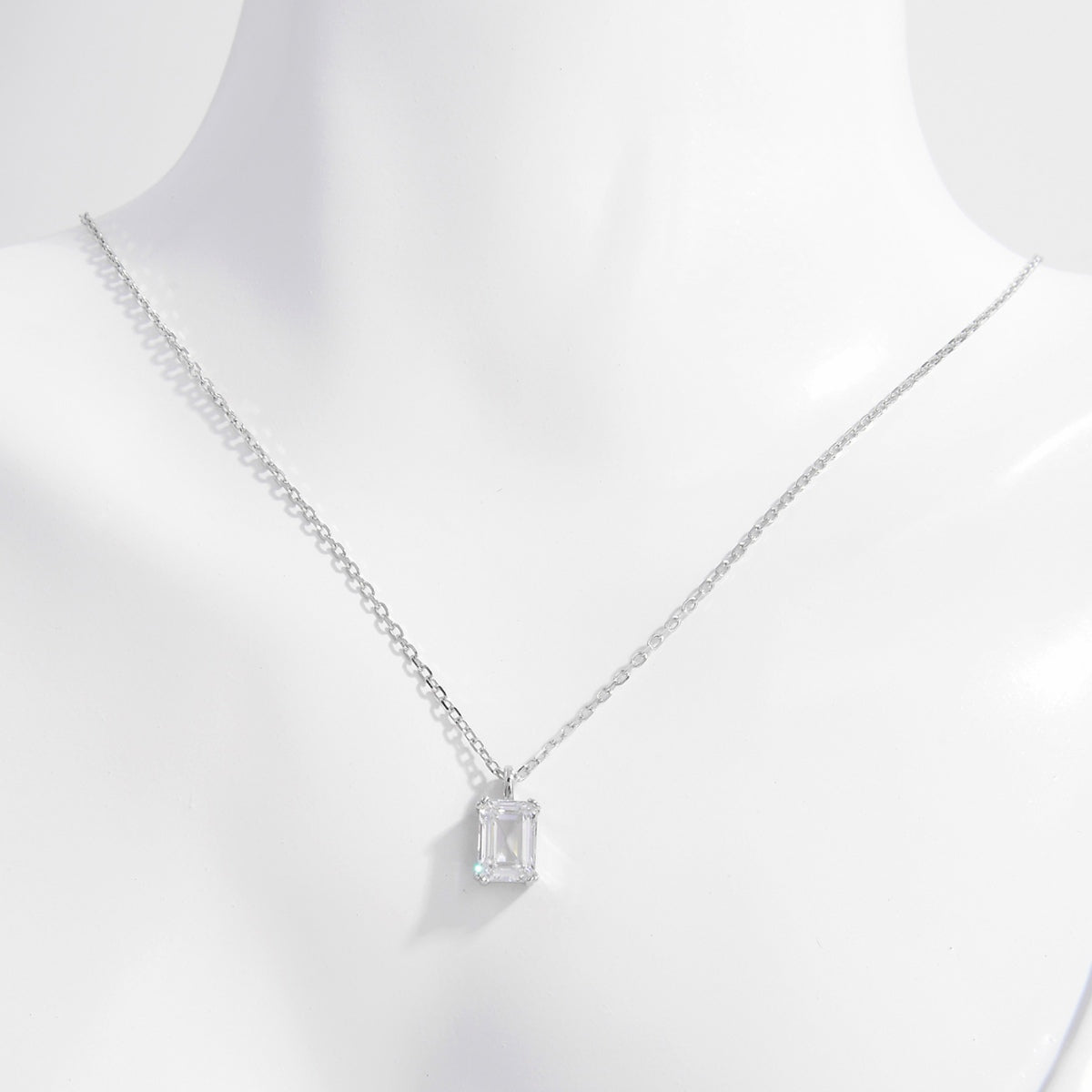 Platinum Plated Zircon Pendant Necklace