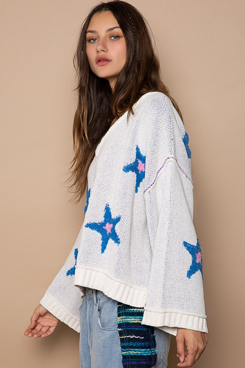 V Neck Star Patch Sweater