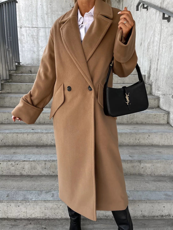 Double-breasted woolen coat